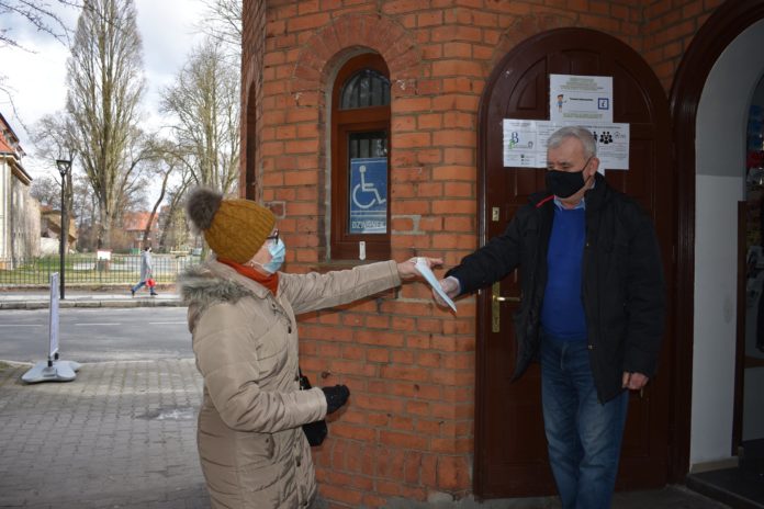 Maseczki dla mieszkańców