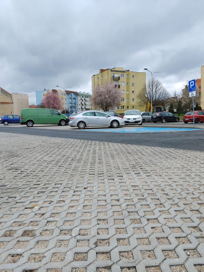 Plac przy ulicy Sobieskiego