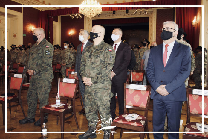 Przekazanie dowodzenia US Army