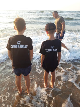 Czarne kruki na obozie harcerskim