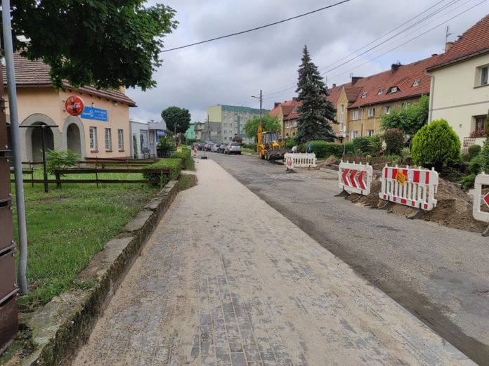 Przebudowa chodnika przy ul. Świerkowej i Kazimierza Pułaskiego