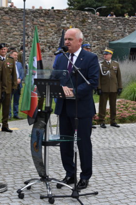 Uroczysty apel z okazji Święta Czarnej Dywizji