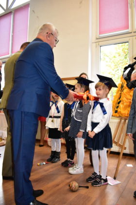 Pasowanie na uczniów w PSP 2