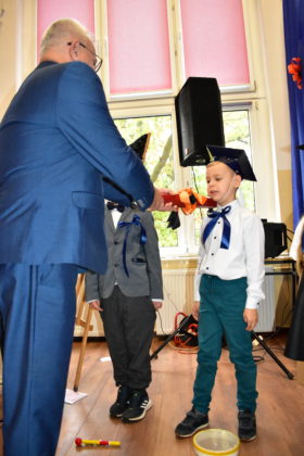 Pasowanie na uczniów w PSP 2