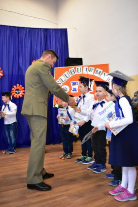 Pasowanie na uczniow w PSP 2