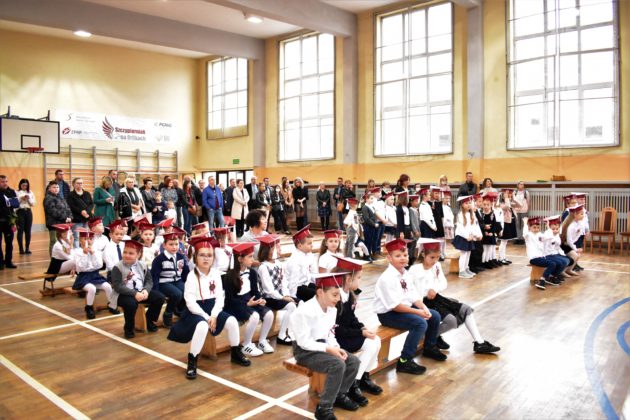 Pasowanie na ucznia w PSP 7