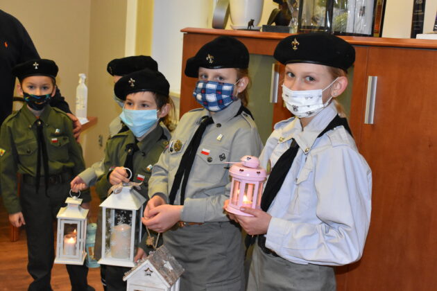 Światełko Betlejemskie dotarło do urzędu