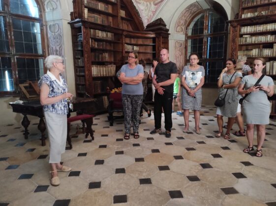 Zwiedzanie biblioteki poaugustiańskiej