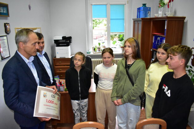 Wręczenie wyróżnienia w konkursie "Kulturalny Tabor"