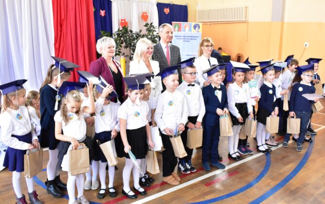 Pasowanie na ucznia w PSP 7