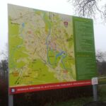 Tablica z planem miasta