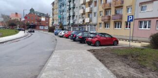 Wyremontowaliśmy chodnik i miejsca parkingowe przy ulicy Długiej