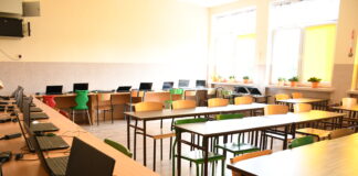 Gabinet terapeutyczny i pracownia komputerowa w Czwórce