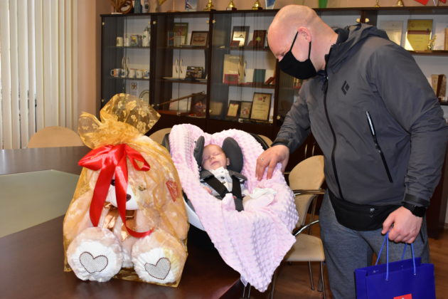 Pierwsze dziecko urodzone w 2021 roku w Żaganiu roku