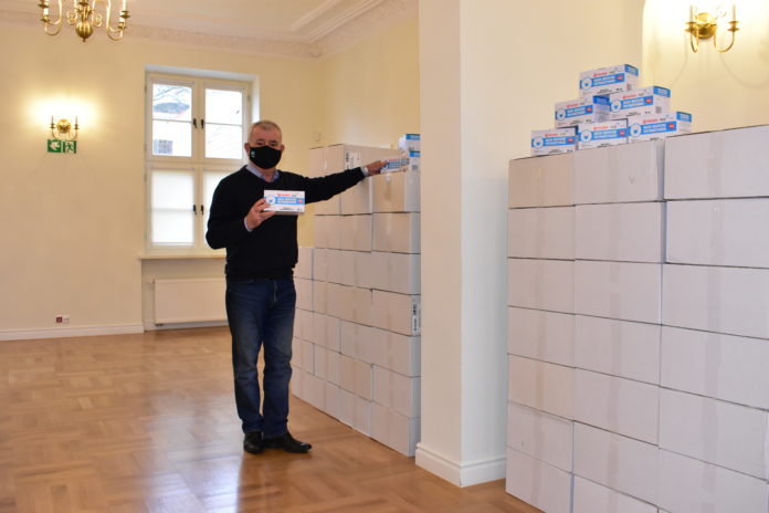 Maseczki ochronne dla mieszkańców