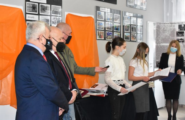 Otwarcie sali pamięci w PSP 5