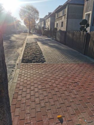 Nowy chodnik na Waryńskiego