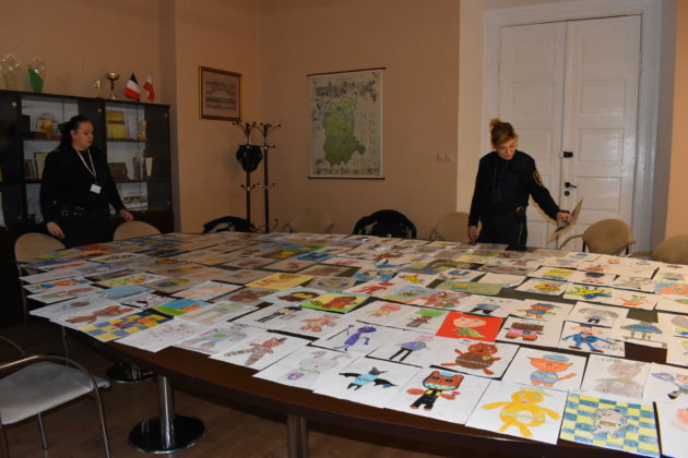 Wybór maskotki Straży Miejskiej w Żaganiu