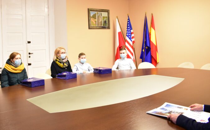 Podziękowania za przekazanie zdjęć do miejskiego kalendarza