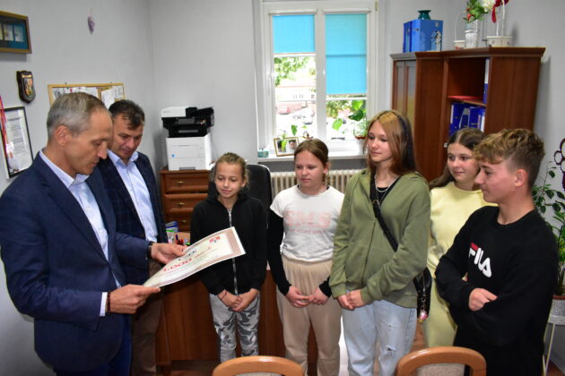 Wręczenie wyróżnienia w konkursie "Kulturalny Tabor"