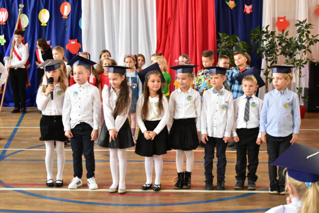 Pasowanie na ucznia w PSP 7