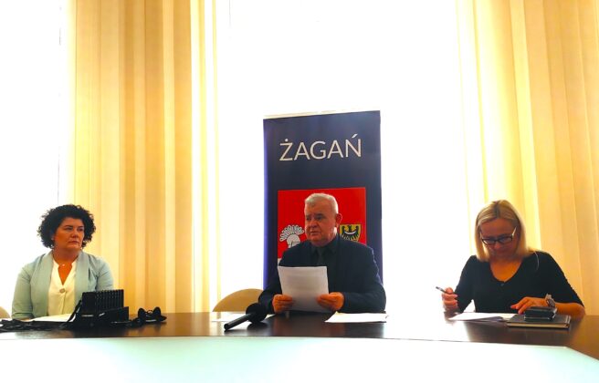 Konferencja prasowa na temat fontann i miejskich inwestycji