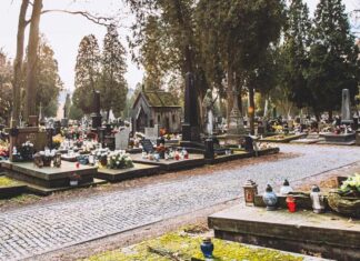 Do 22 sierpnia przyjmujemy oferty na budowę cmentarza