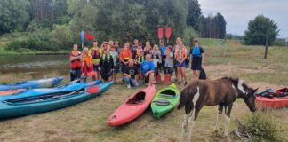 VIII Młodzieżowy Spływ Kajakowy na zakończenie wakacji Mlodziezowy splyw kajakowy